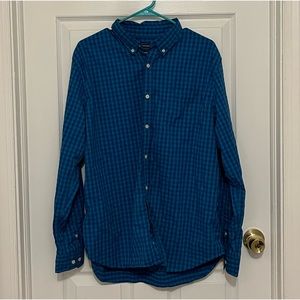 Button Up Shirt Size L